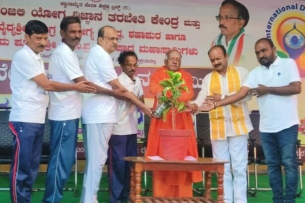 ಉಚಿತ ಯೋಗ ಸಪ್ತಾಹಕ್ಕೆ ಗುರುಪಾದ ಶ್ರೀ ಚಾಲನೆ