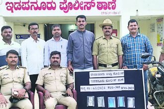 ಇಡಪನೂರು: ಪೆಟ್ರೋಲ್ ಬಂಕ್‌ನಲ್ಲಿ ಮೋಬೈಲ್  ಕಳ್ಳತನ ಮಾಡಿದ ಅಂತರರಾಜ್ಯ ಕಳ್ಳನ ಬಂಧನ